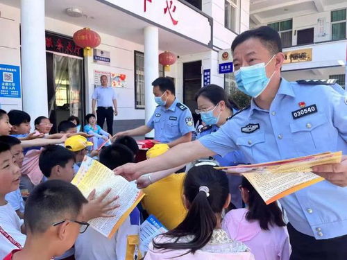 法治宣傳共促市場安全——中廠市場監(jiān)管所開展法律咨詢活動